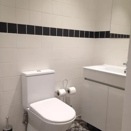 Jo's Place Guest house 3*