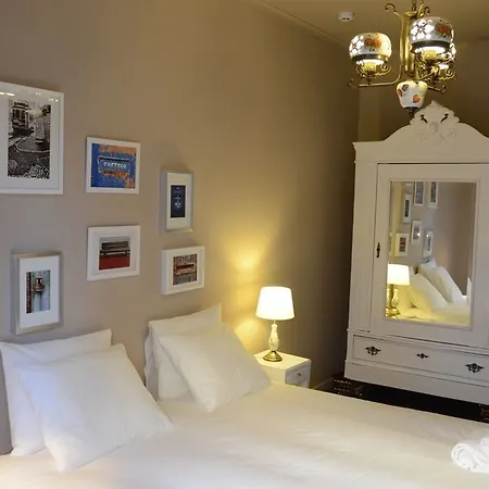 Jo's Place Guest house Lisbon