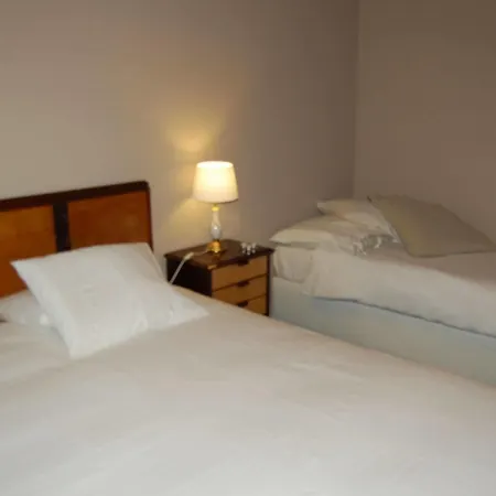 Jo's Place 3*