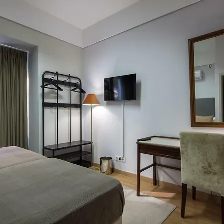Jo's Place 3*