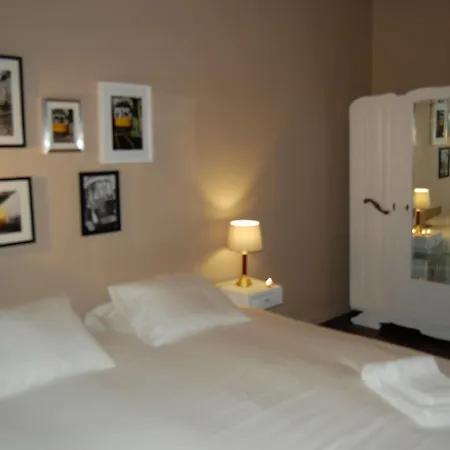 Jo's Place 3* Lizbona