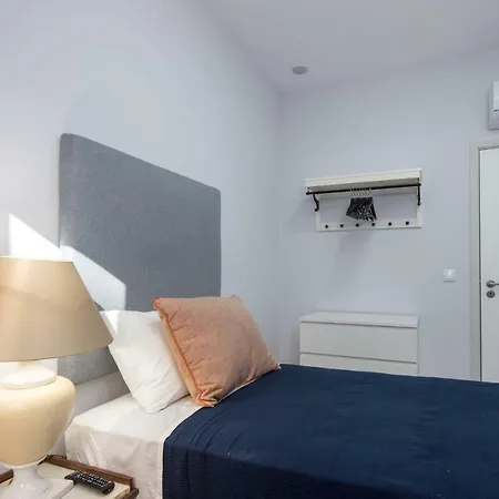 Jo's Place Pensjonat 3*
